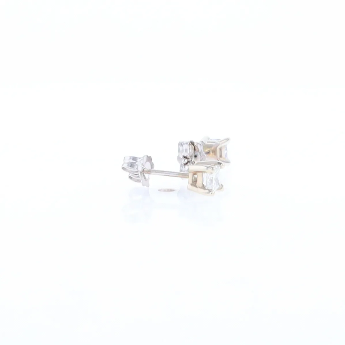 0.43ctw Princess Cut Diamond Stud Earrings