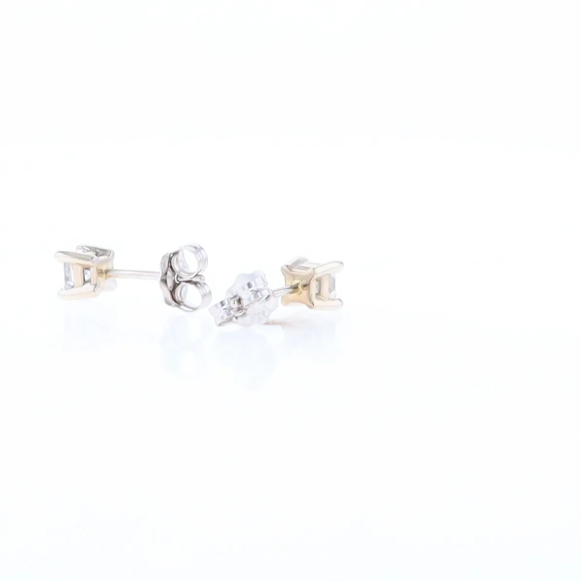 0.43ctw Princess Cut Diamond Stud Earrings