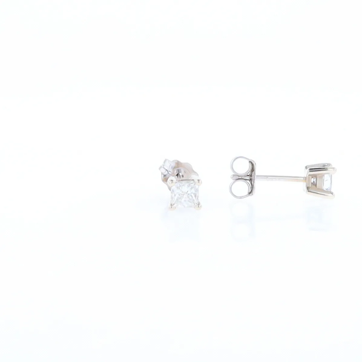 0.43ctw Princess Cut Diamond Stud Earrings