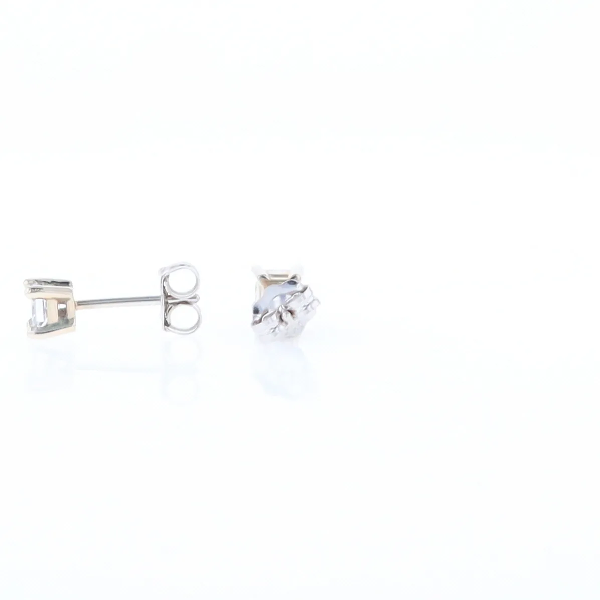 0.43ctw Princess Cut Diamond Stud Earrings