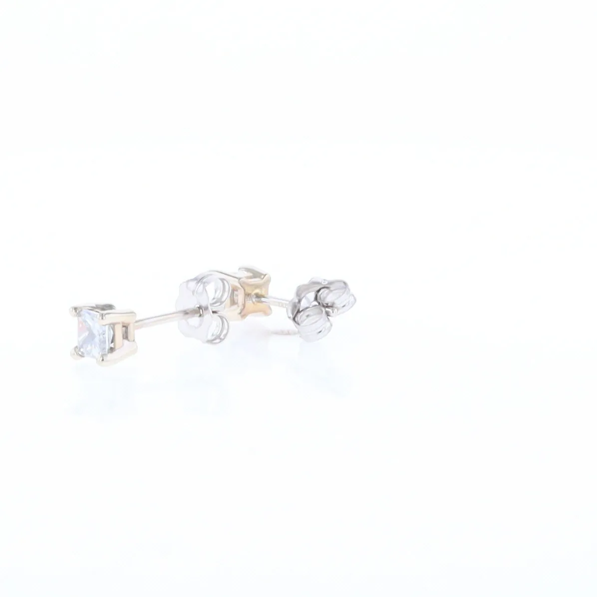 0.43ctw Princess Cut Diamond Stud Earrings