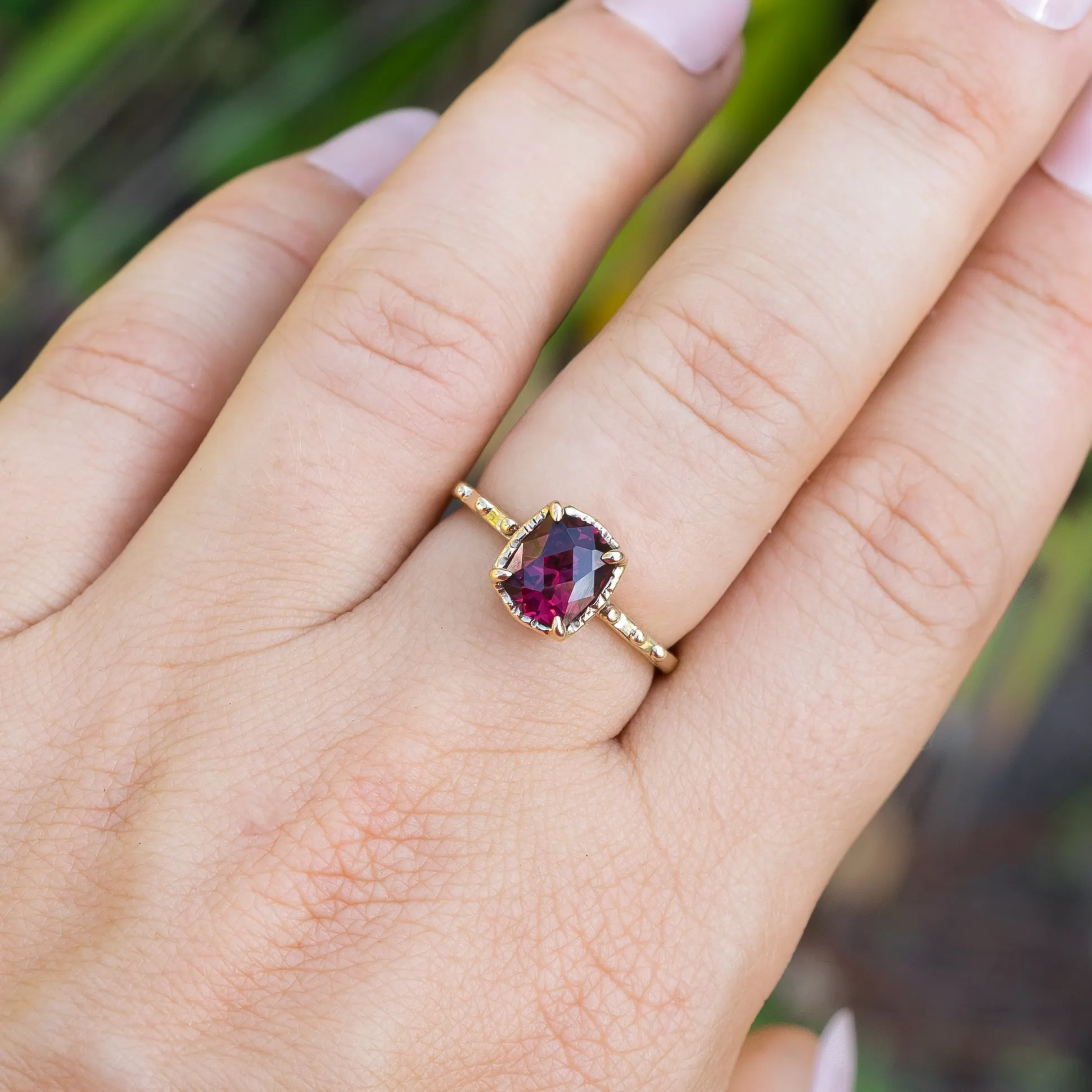 14k Gold Rhodolite Garnet Ring- Sz 8