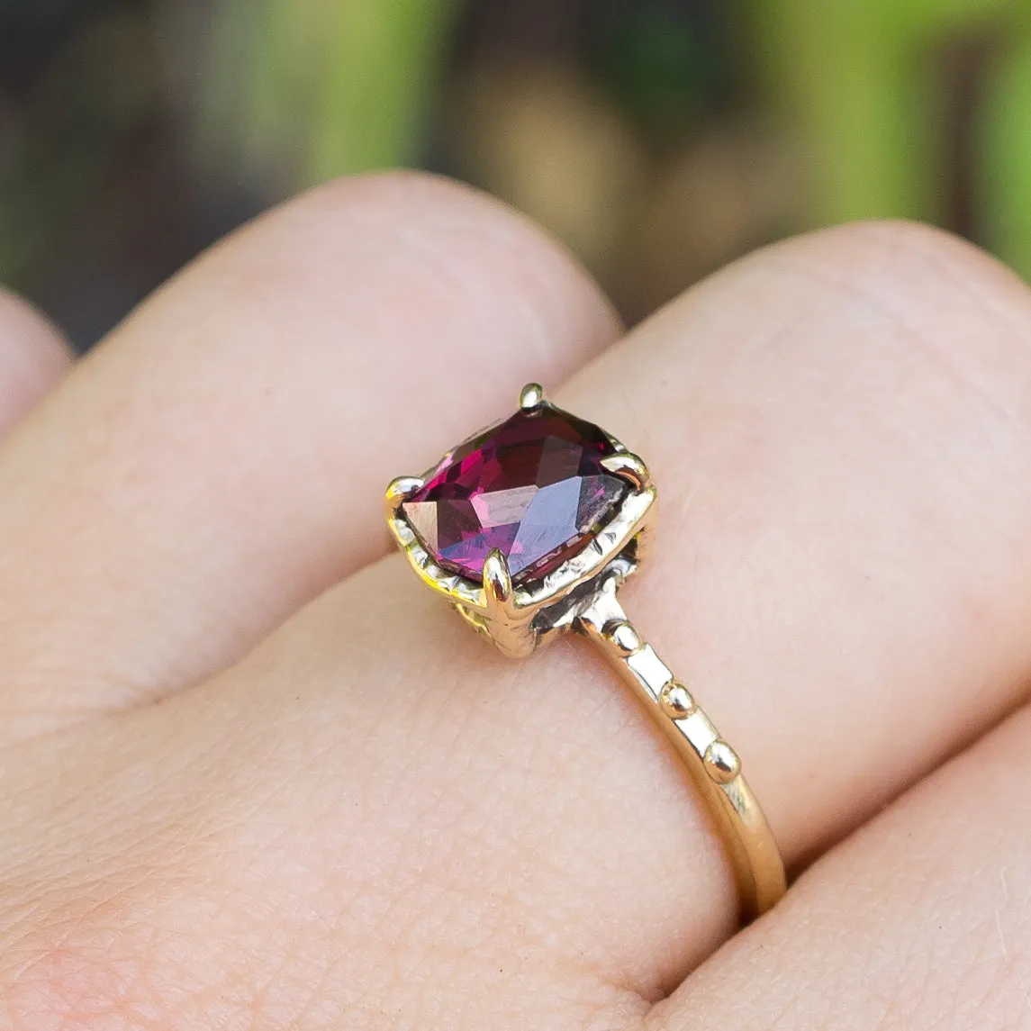 14k Gold Rhodolite Garnet Ring- Sz 8