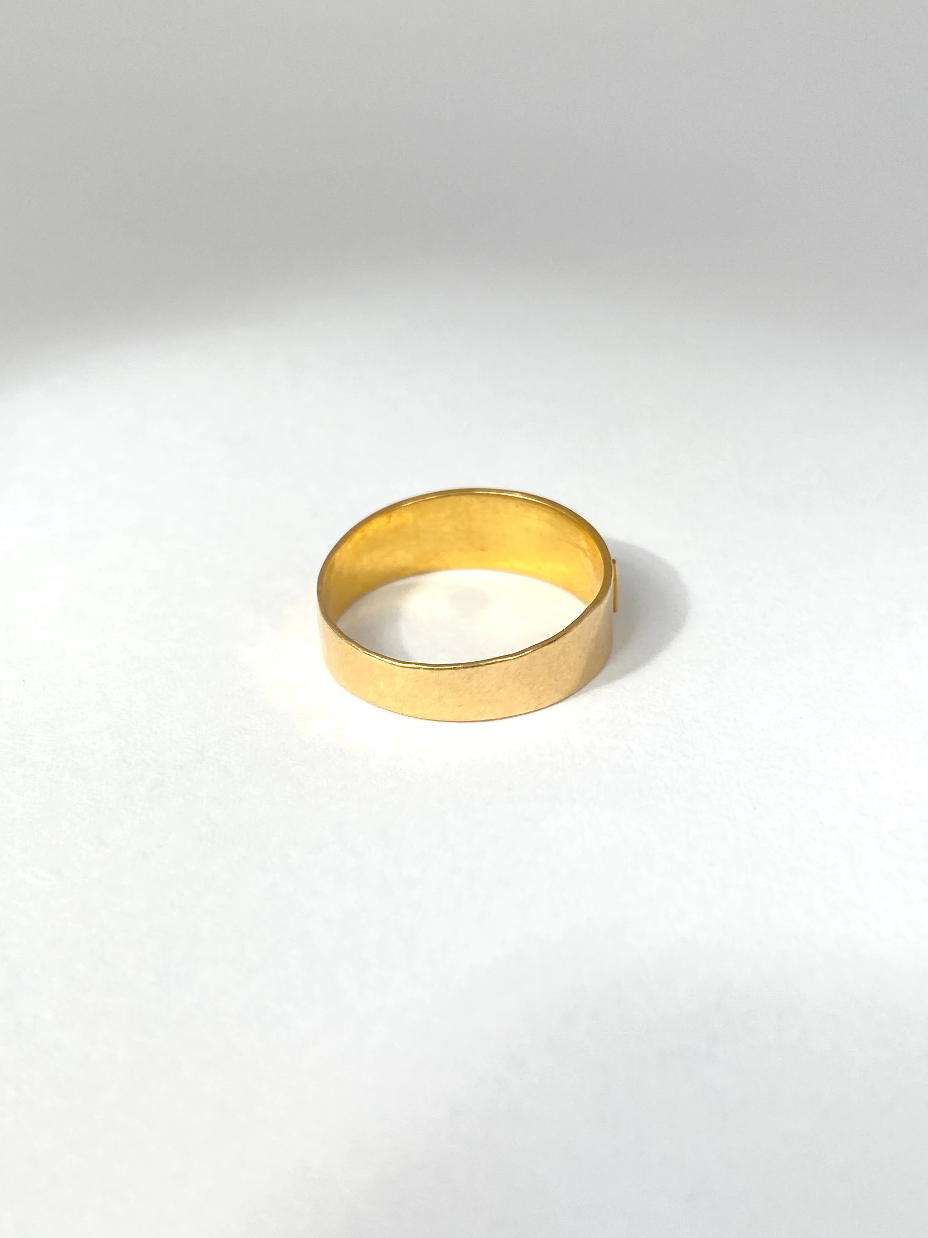 18ct Gold Antique, Victorian Mizpah Ring, Hallmarked, Birmingham 18ct Gold, 1892