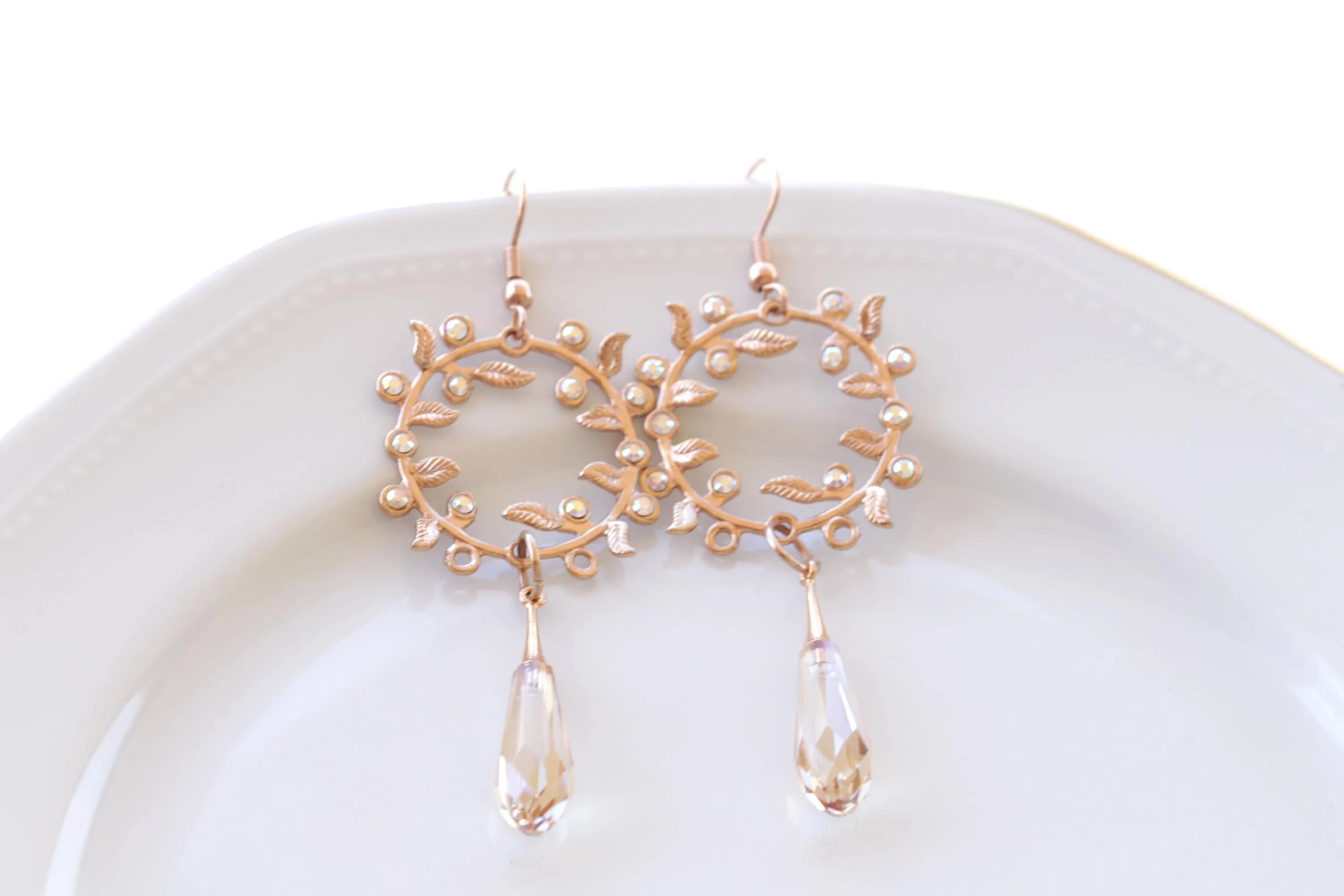 CHAMPAGNE  EARRINGS