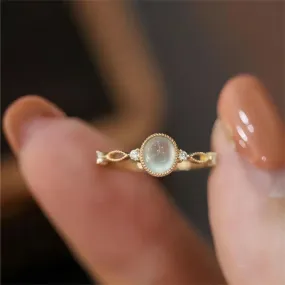 Charming Baroque-style Opal Ring