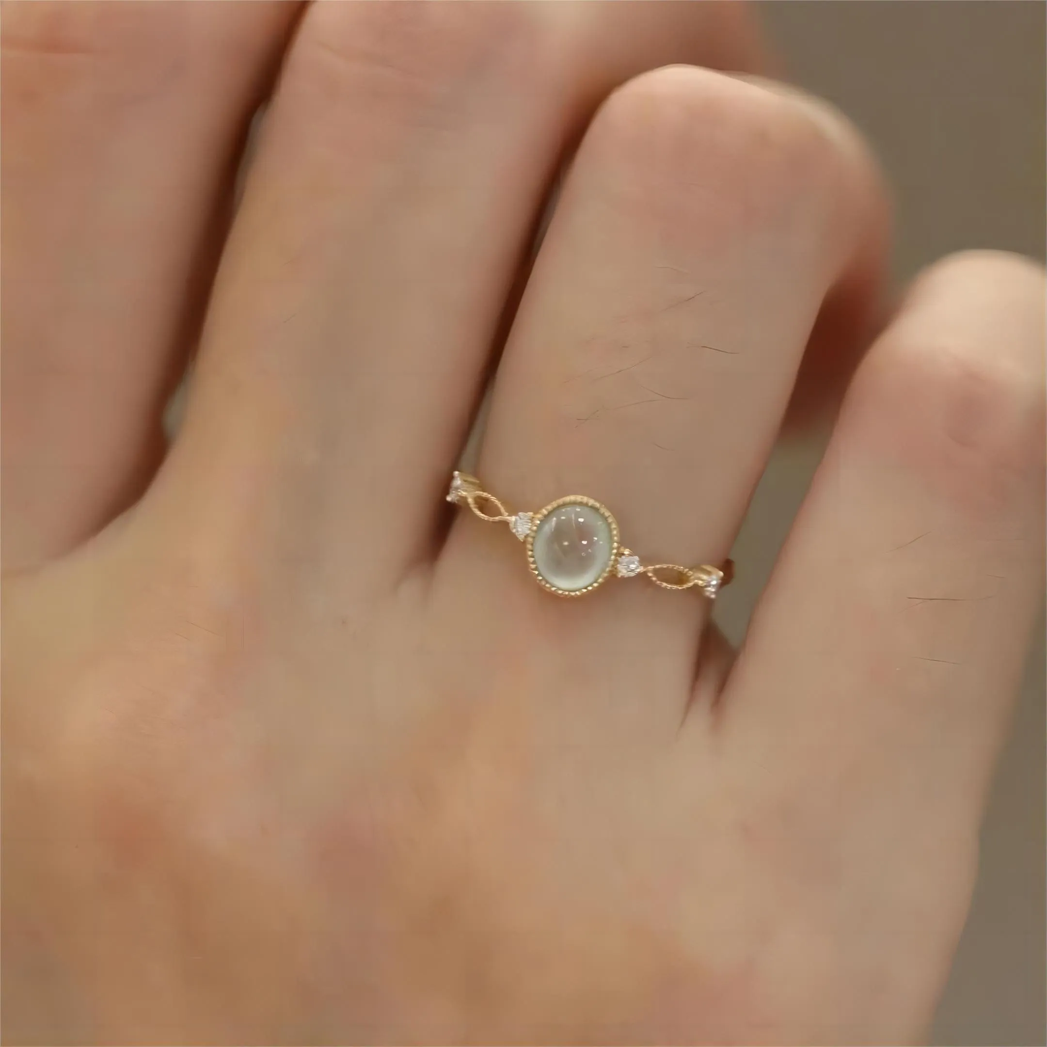 Charming Baroque-style Opal Ring