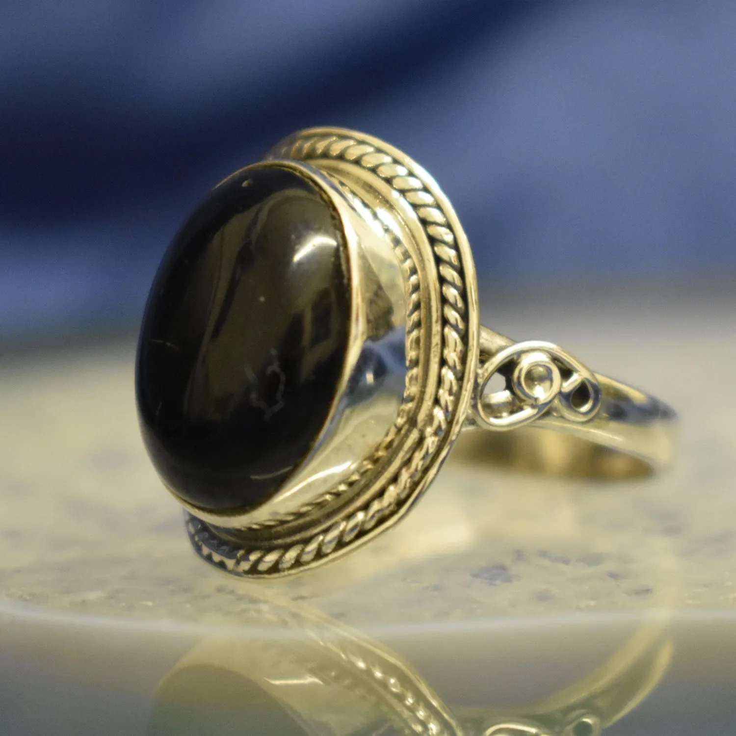 Detailed Onyx Band Ring (925) Sterling Silver