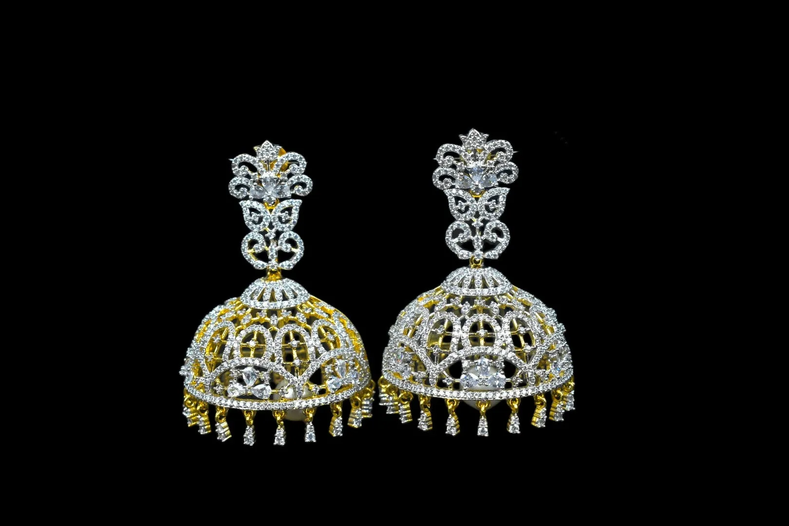 Ekta Jhumka