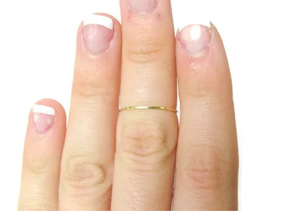 Gold knuckle ring 10k