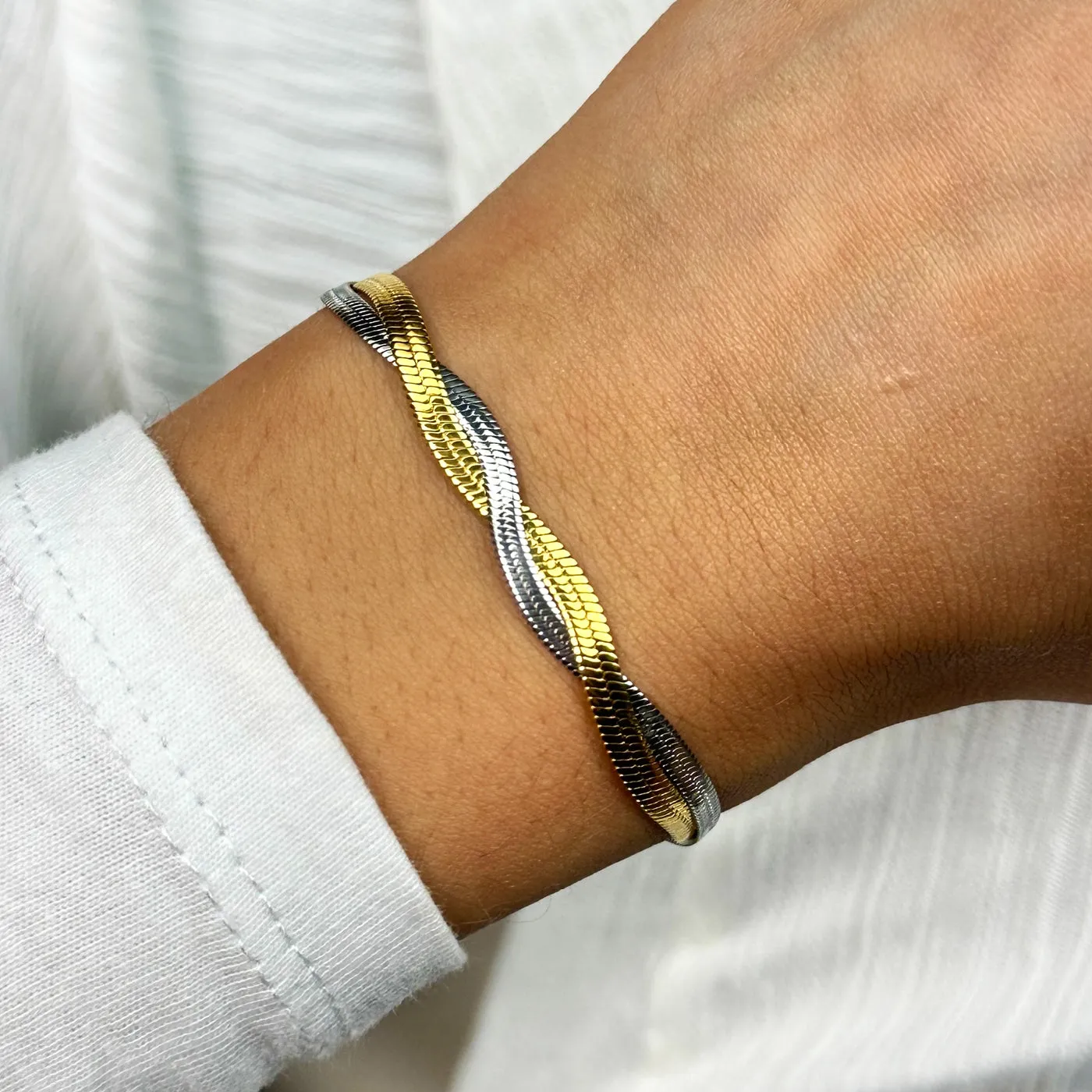 Élevé Twisted Snake Bracelet, Bicolour