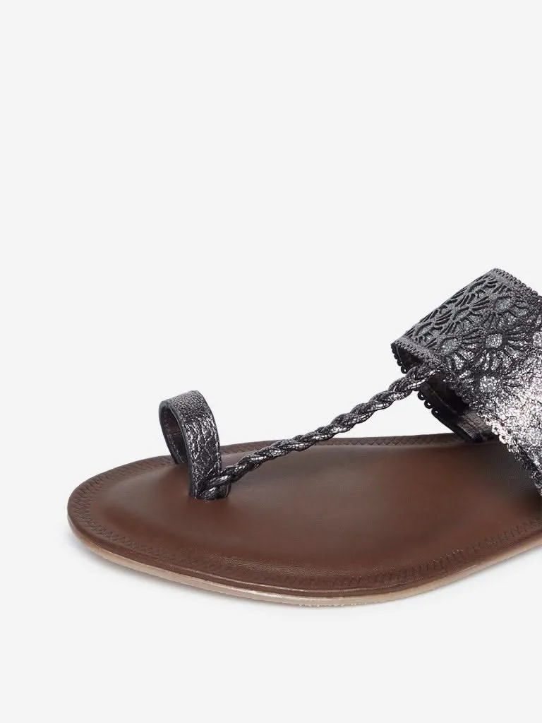 LUNA BLU Pewter Lasercut Kolhapuri Sandals