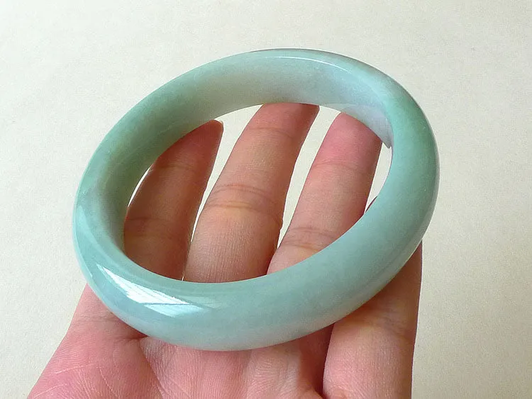 Natural Jade Bangle Jadeite Bangle Internal Diameter 59mm BER003