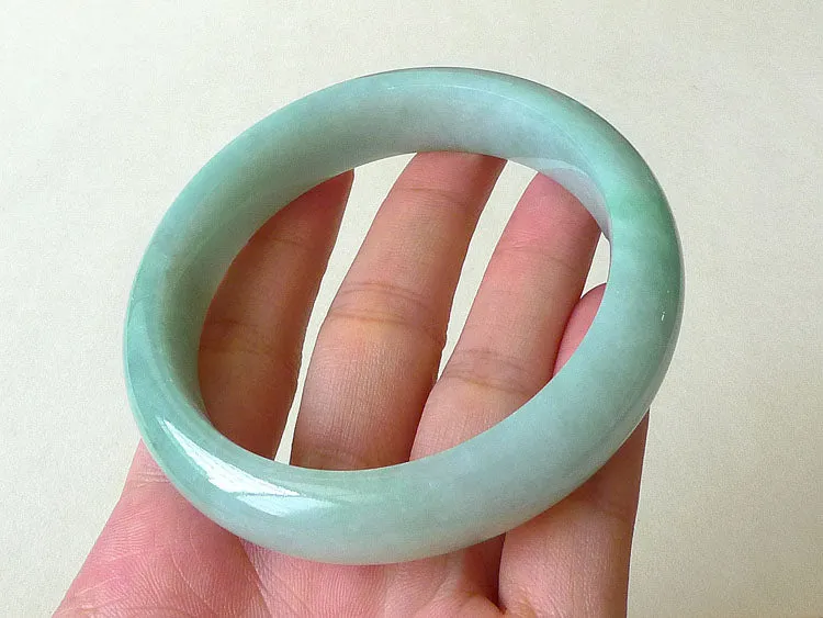 Natural Jade Bangle Jadeite Bangle Internal Diameter 59mm BER003