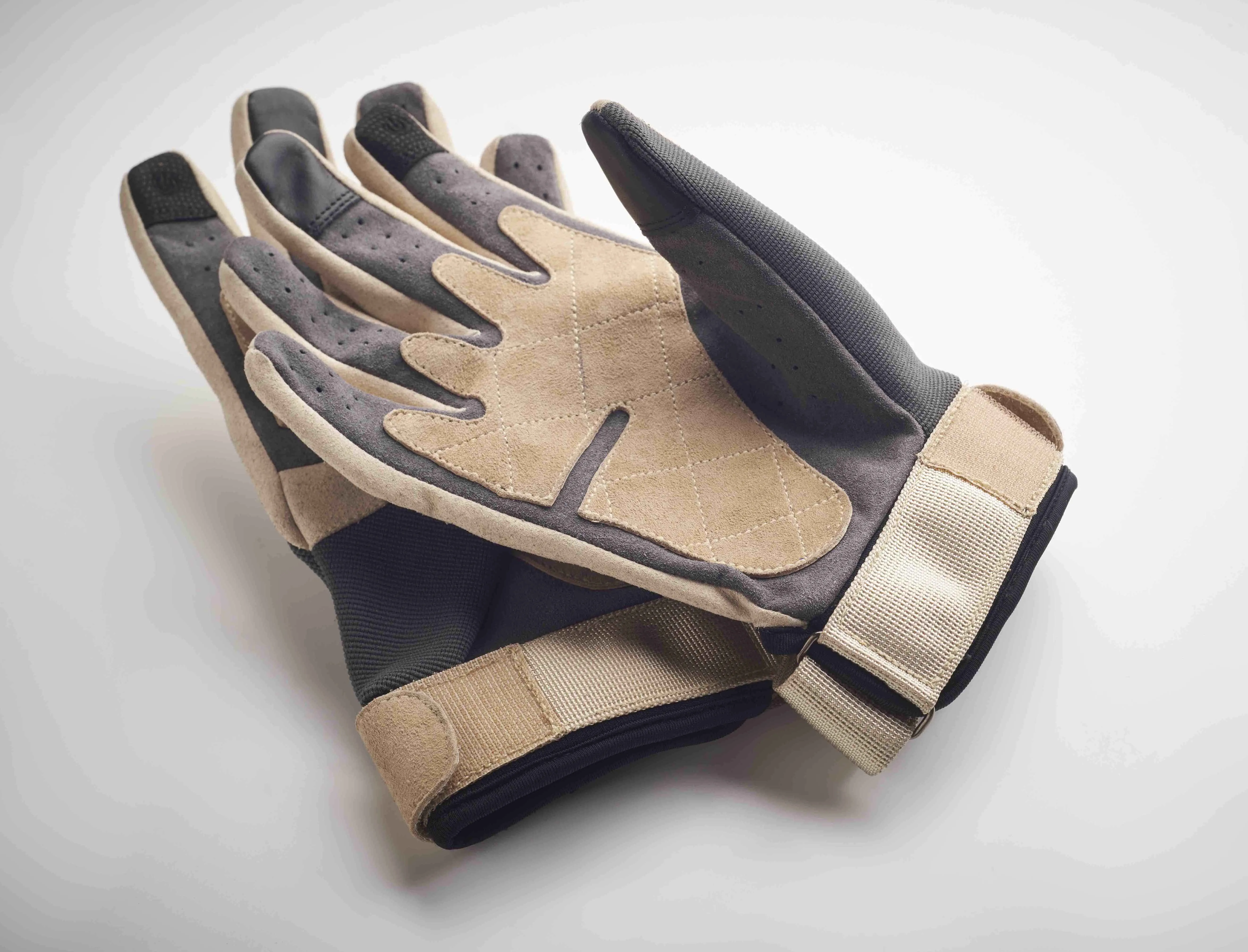 SUNFORCE GLOVES