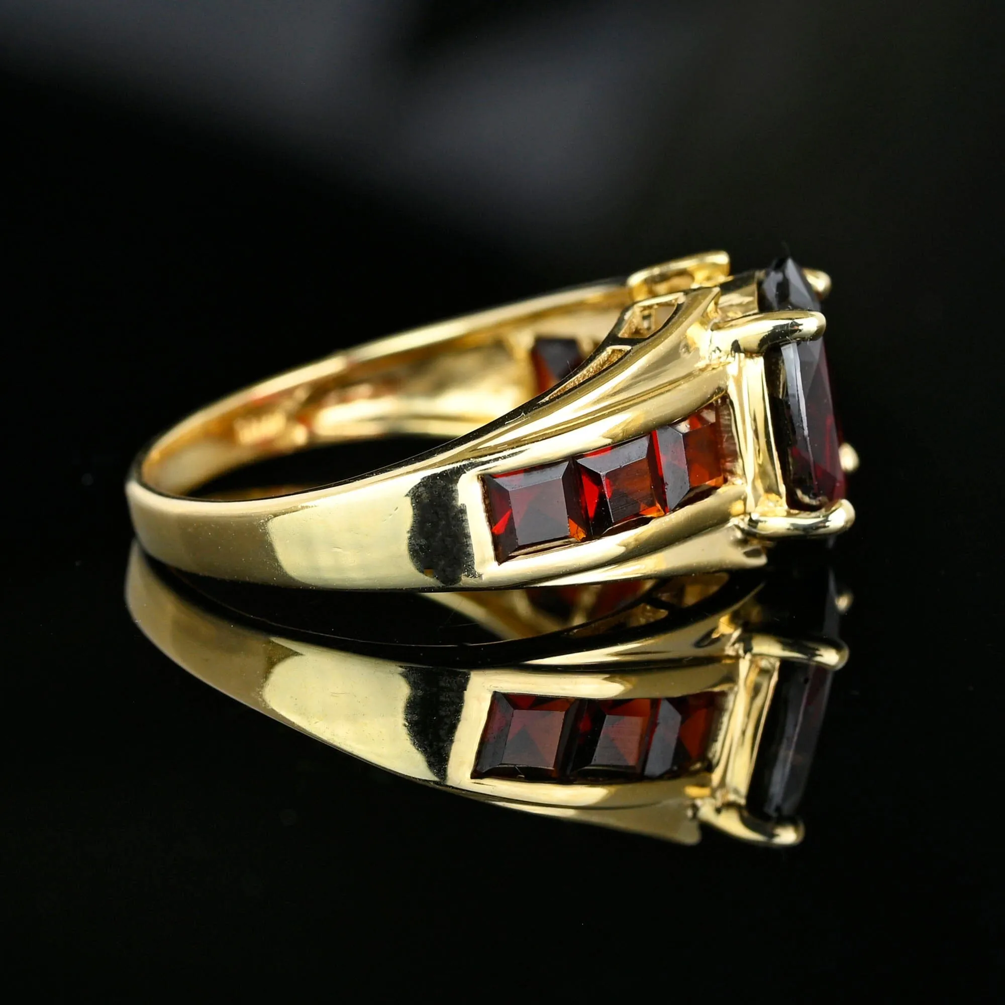 Vintage 10K Gold Channel Set Statement Oval Garnet Ring