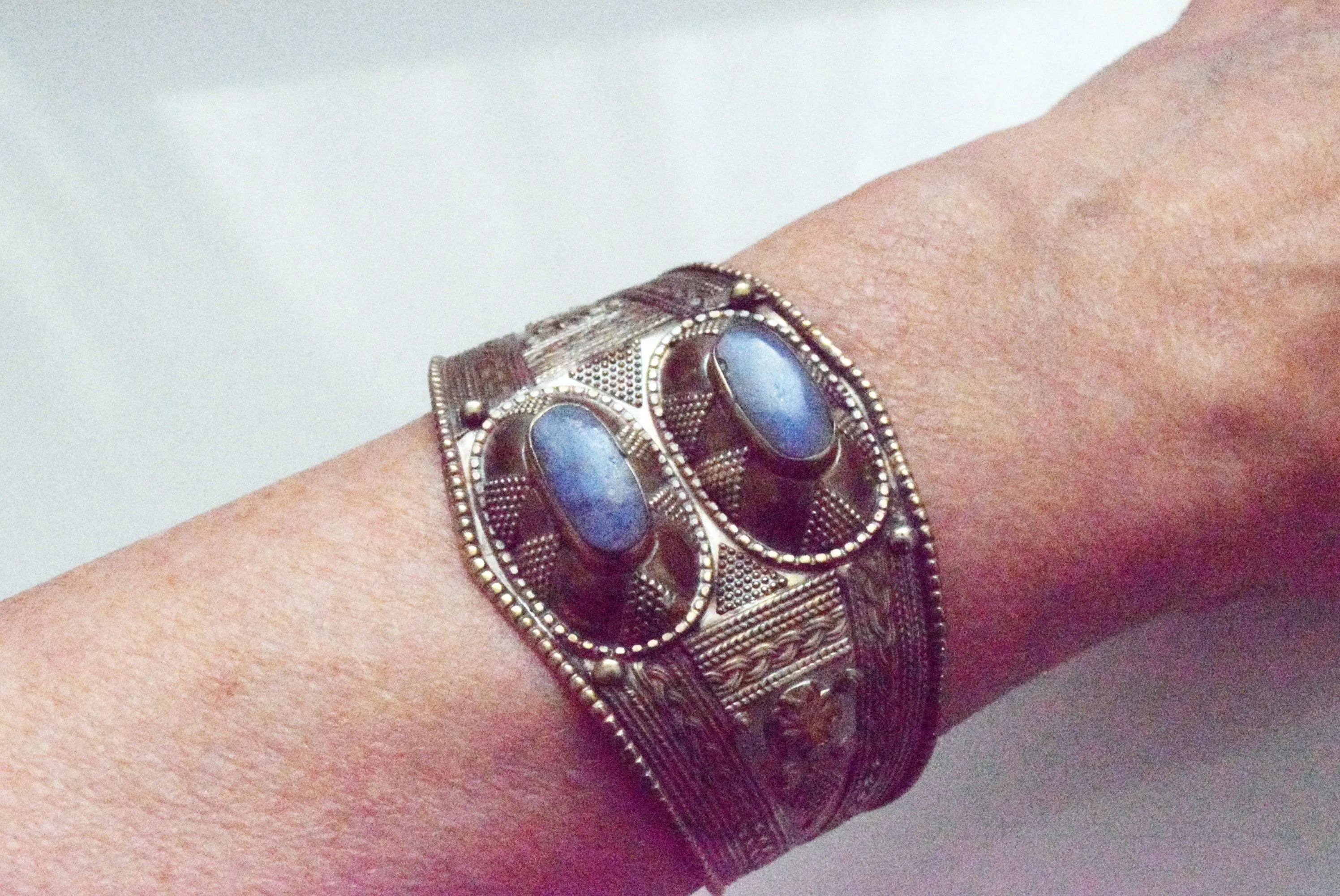 Vintage Afghan Lapis Lazuli Bracelet