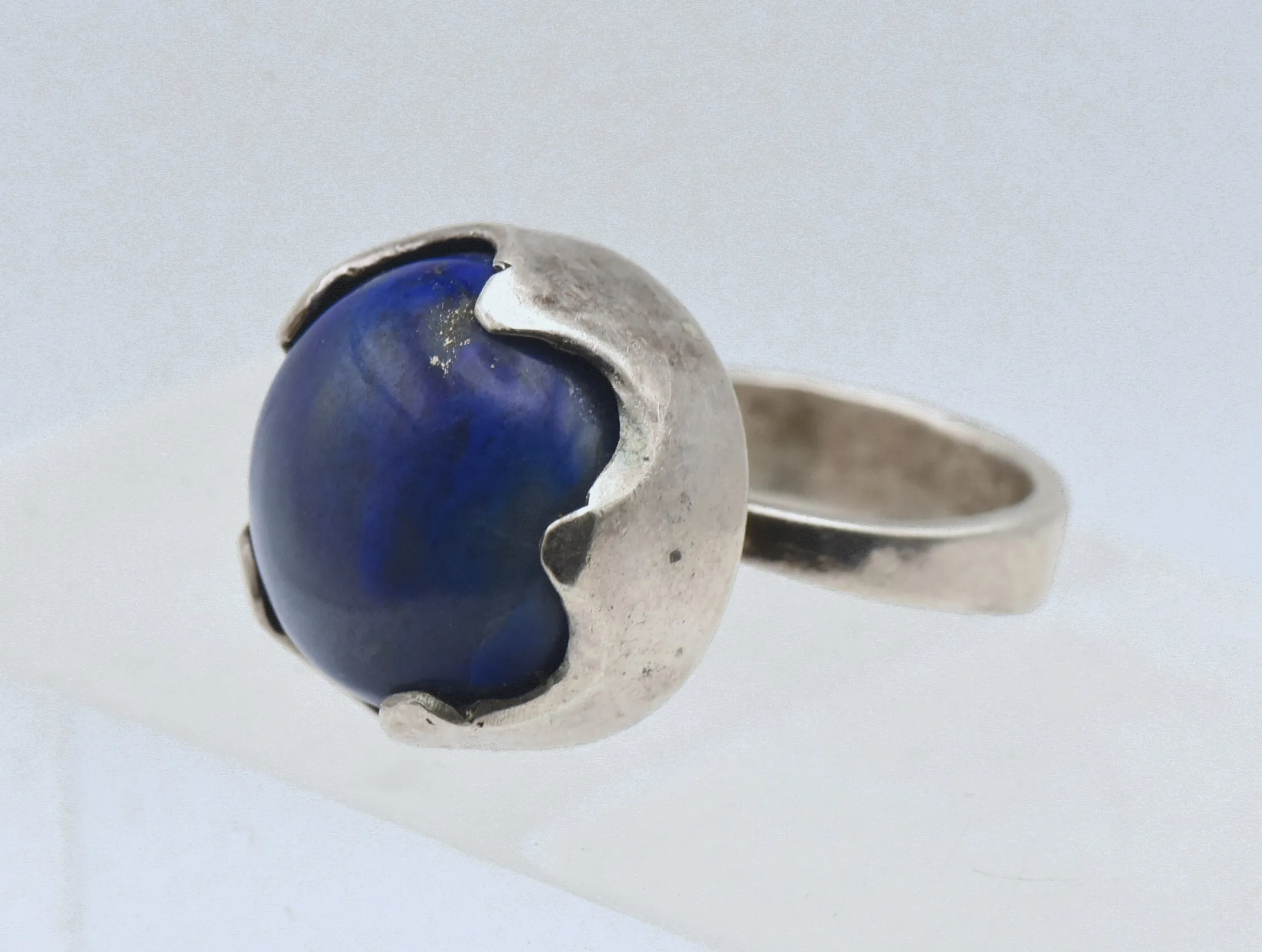 Vintage Handmade Lapis Lazuli Sterling Silver Ring - Size 7.75