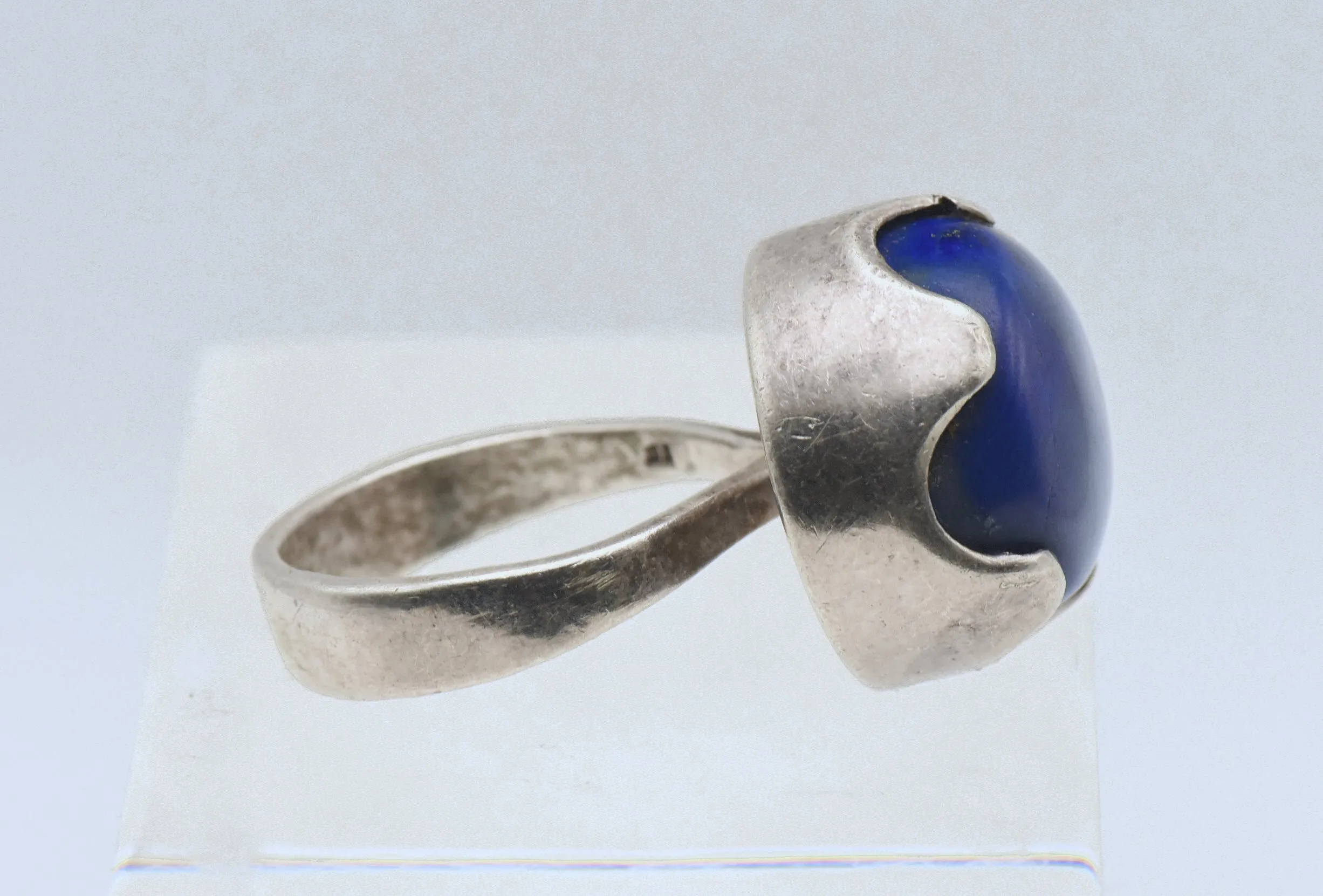 Vintage Handmade Lapis Lazuli Sterling Silver Ring - Size 7.75